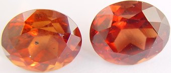 15.48 carats pair oval Malaya garnet gemstone, orange garnet, exclusive loose faceted malaya garnets, pyrope spessartite shopping