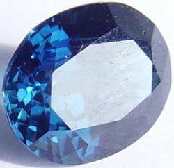 4.62 carats oval sapphire, untreated blue sapphires, exclusive loose faceted sapphire, natural sapphire shopping