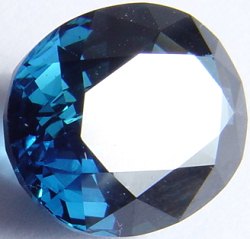 7.21 carats untreated blue sapphire gemstone, transparent gems, exclusive loose faceted sapphires, gemstones shopping