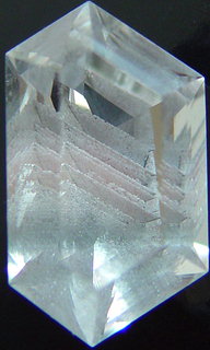 Facet Quartz inclusions, Madagascar mineral, gemstone information data